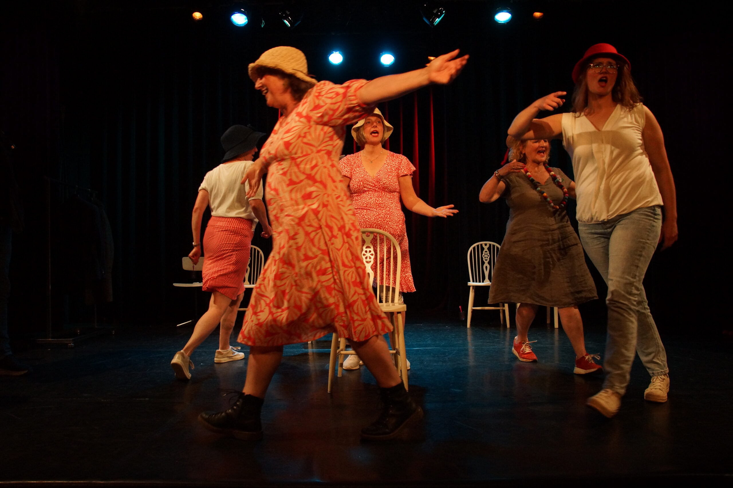 Uit de Toon (theater)